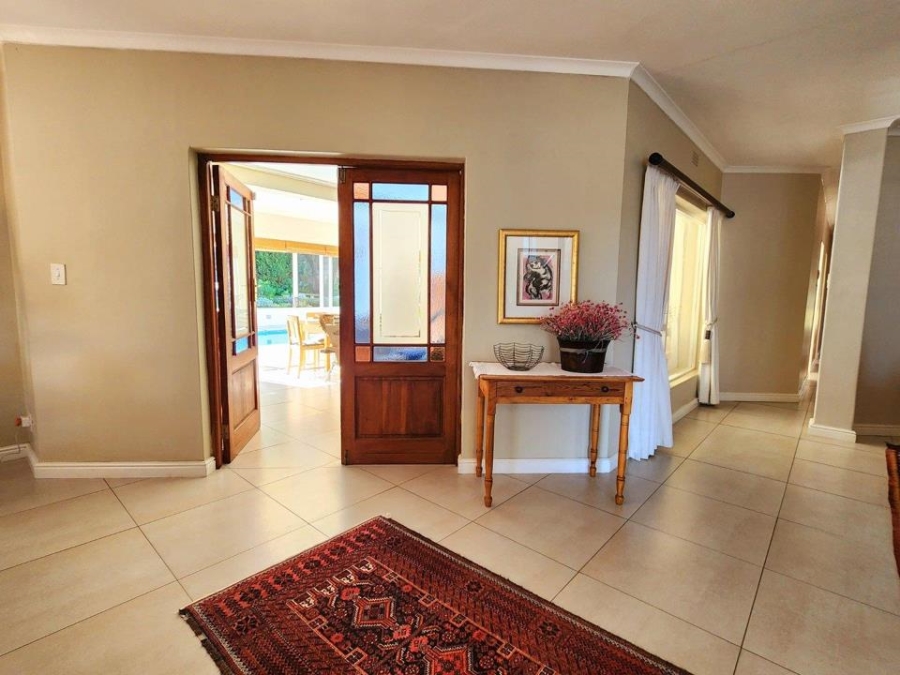 5 Bedroom Property for Sale in Panorama Western Cape